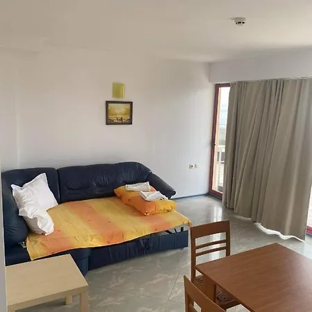 Safo And Apartament