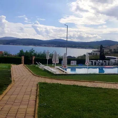 Safo And Apartament